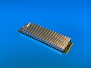 AINEX M.2ヒートシンク HM-21を試す